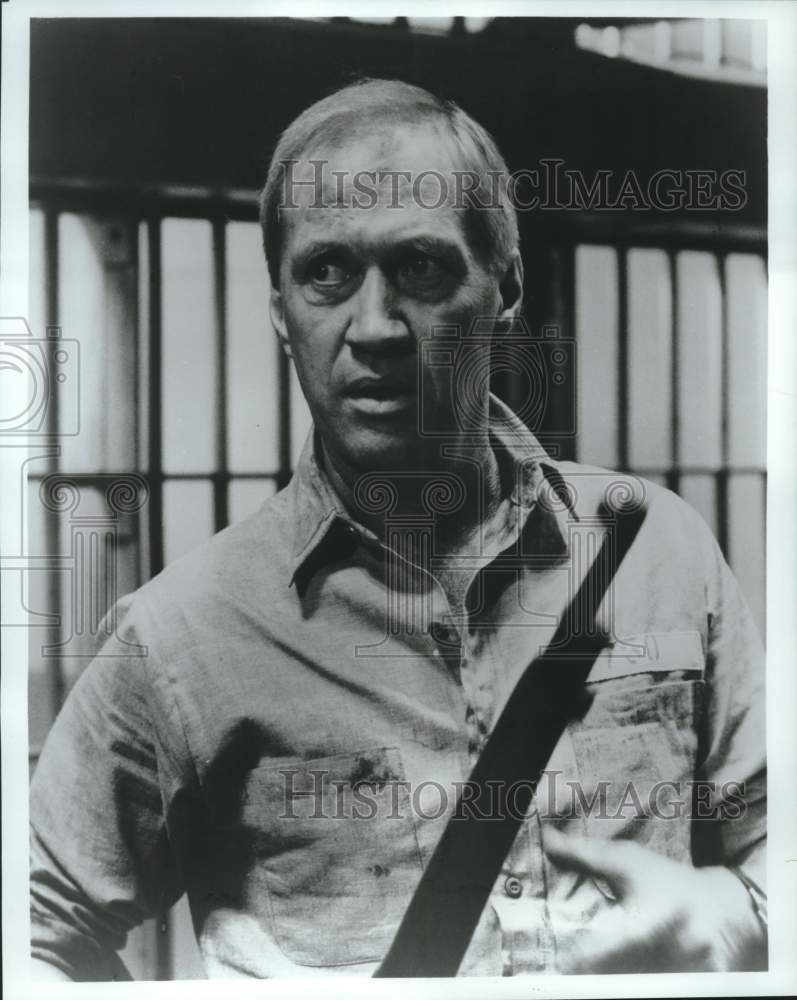 Press Photo David Carradine stars in the movie &quot;Six Against the Rock&quot; - Historic Images