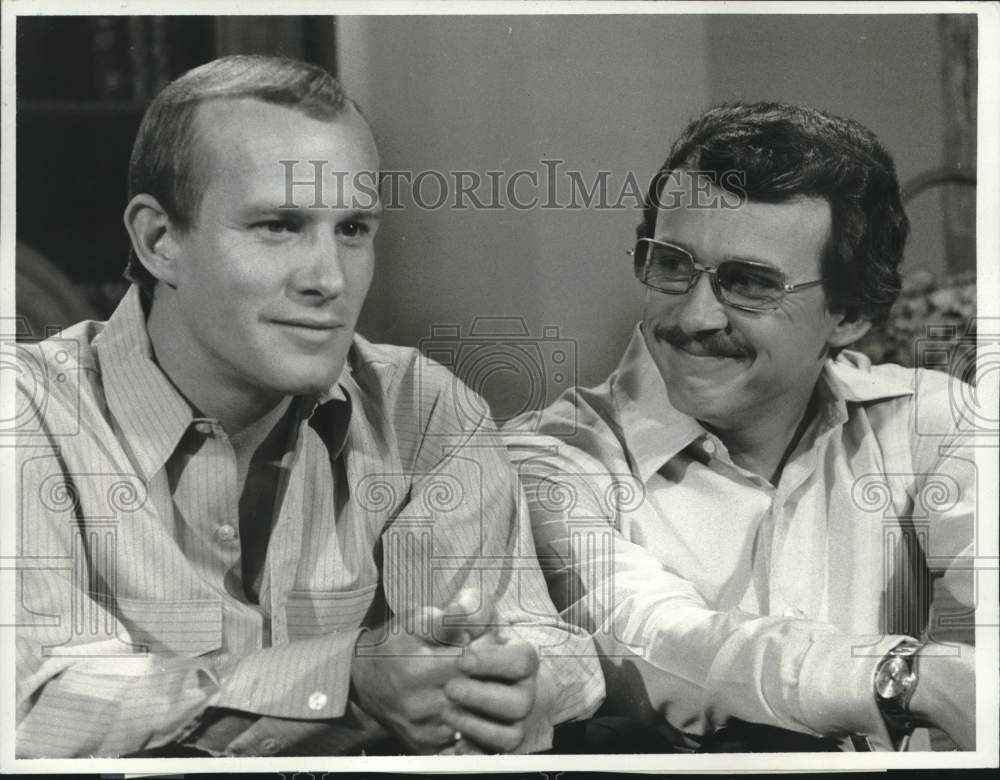 Press Photo Tom & Dick Smothers in "The Return of the Smothers Brothers" - Historic Images