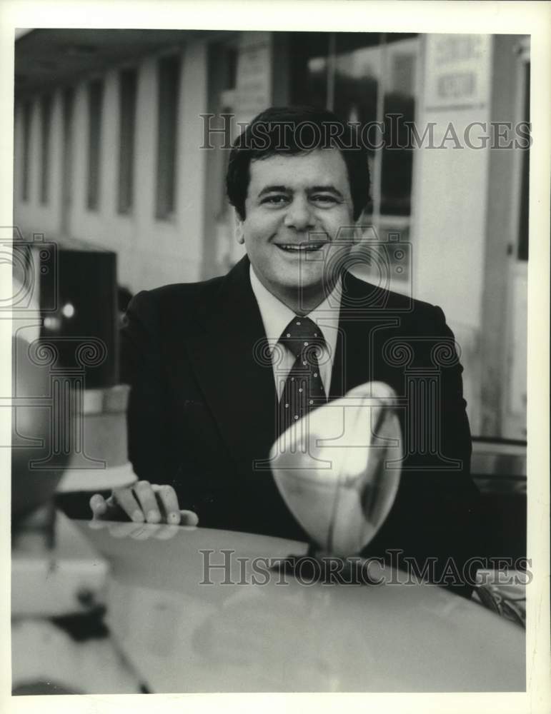 1975 Press Photo Actor Paul Sorvino in "Bert D'Angelo" - Historic Images