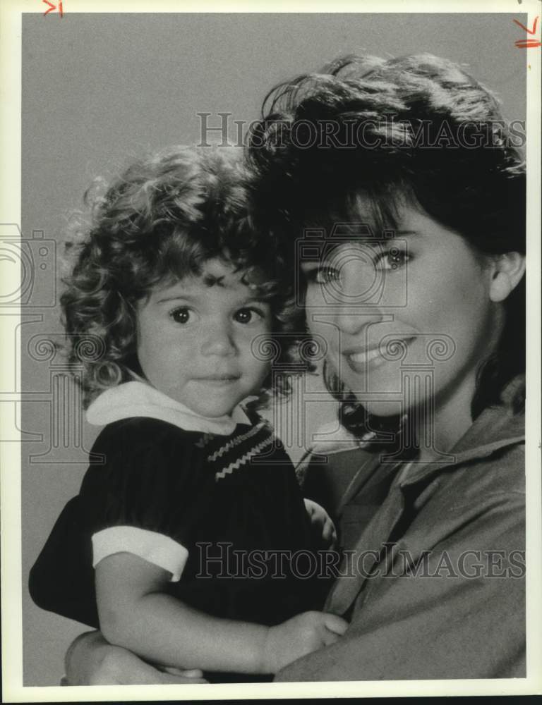 1985 Press Photo Nancy McKeon, Courtney Scarfuto Star in "This Child Is Mine - Historic Images