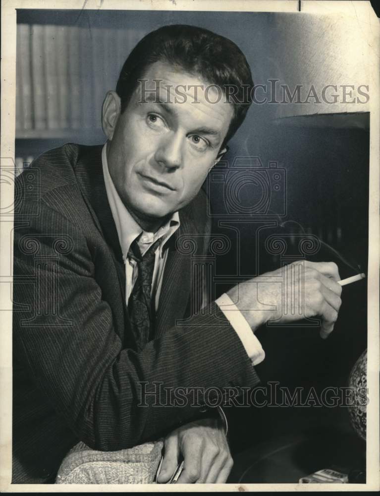 Press Photo Actor Cliff Robertson appears in "The Eleventh Hour" - Historic Images