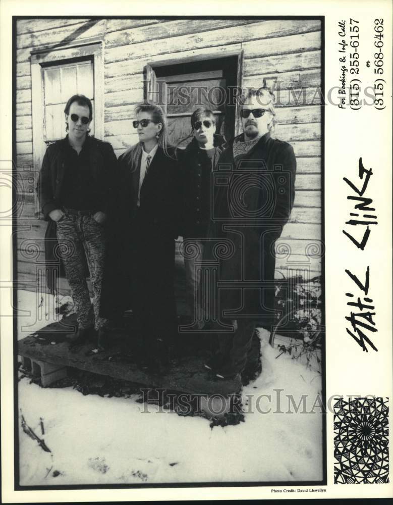 Press Photo Members of the music group Static Clinct - Historic Images