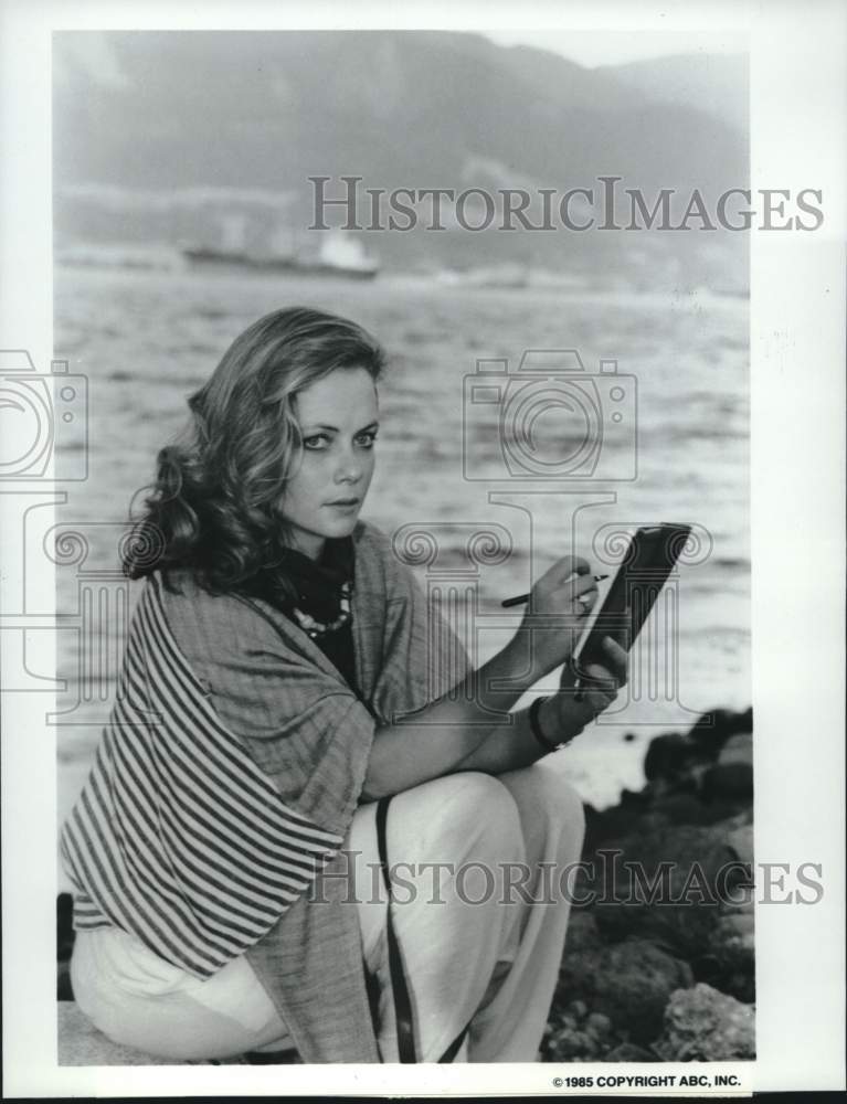 1985 Press Photo Jenny Seagrove Stars in "ABC Movie Special" - "In Like Flynn" - Historic Images