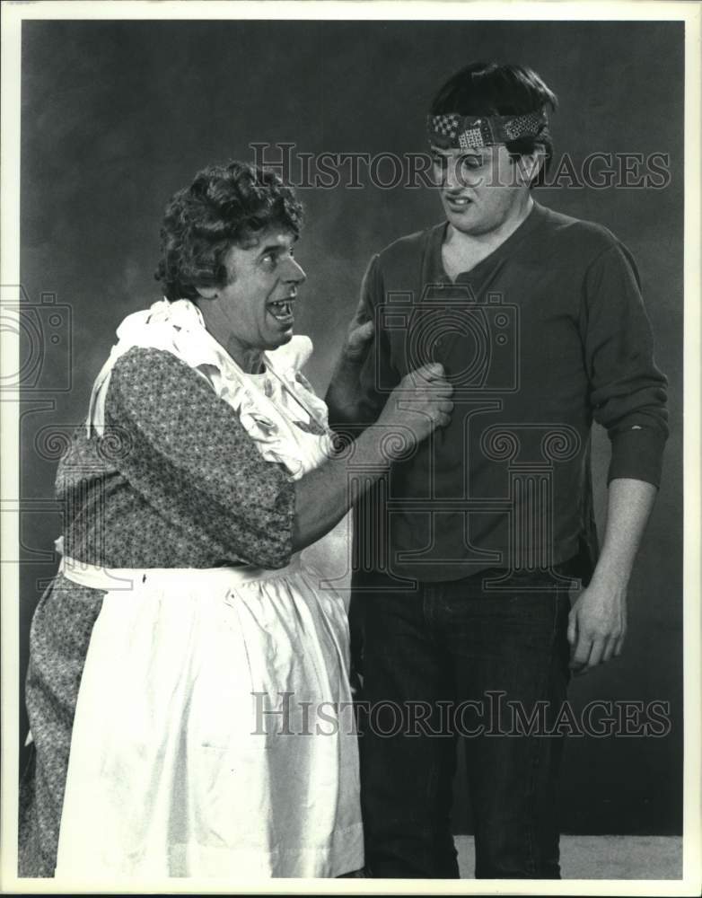 Press Photo Earl Colvin, Thomas M. Quinn in &quot;Greater Tuna&quot;, Syracuse, New York - Historic Images