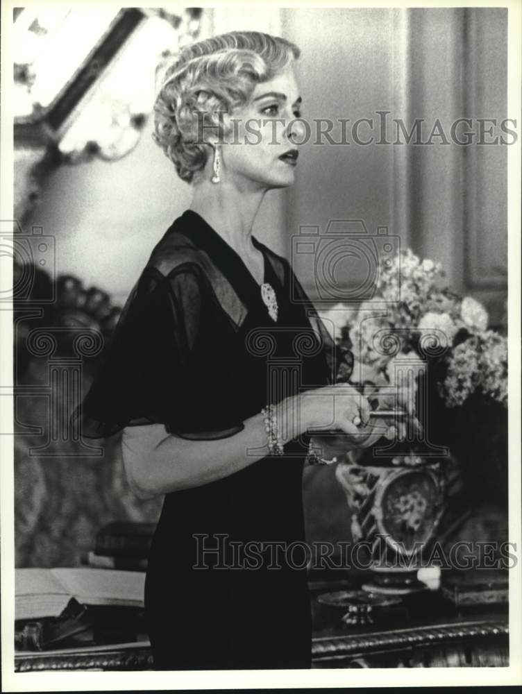 1986 Press Photo Farrah Fawcett as Barbara Hutton on NBC-Television - Historic Images