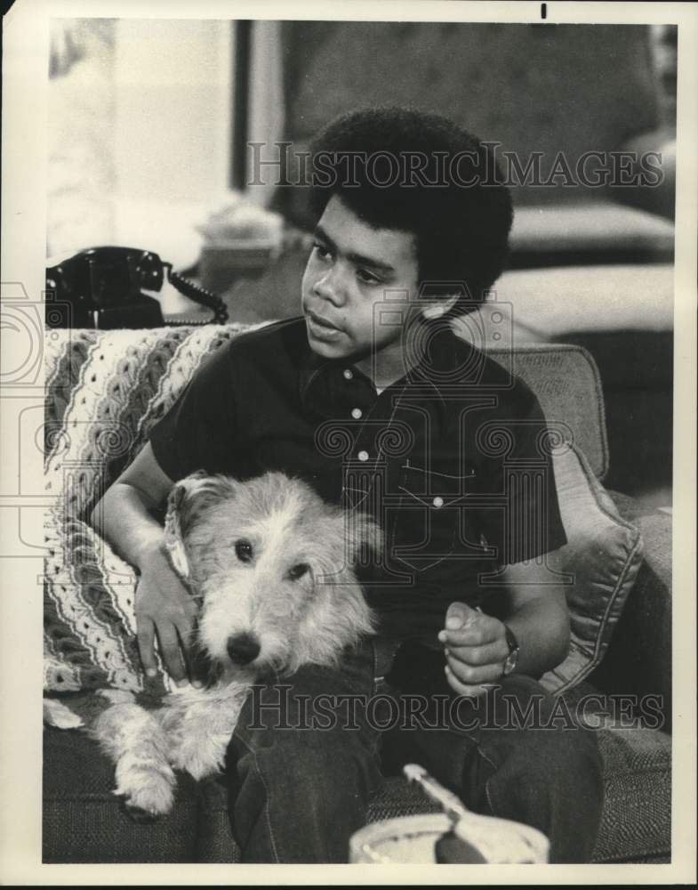 Press Photo Tierre Turner Starring in "The Cop and The Kid" - Historic Images