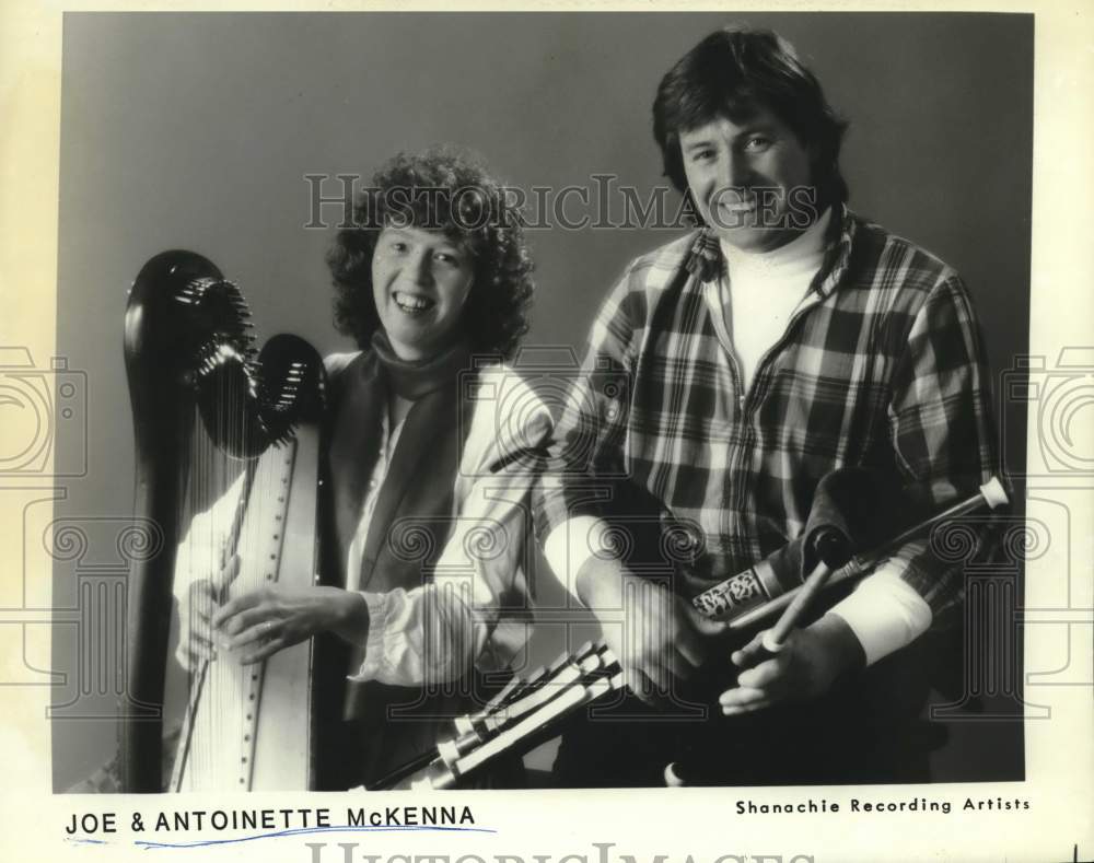 Press Photo Joe & Antoinette McKenna - syp04552- Historic Images