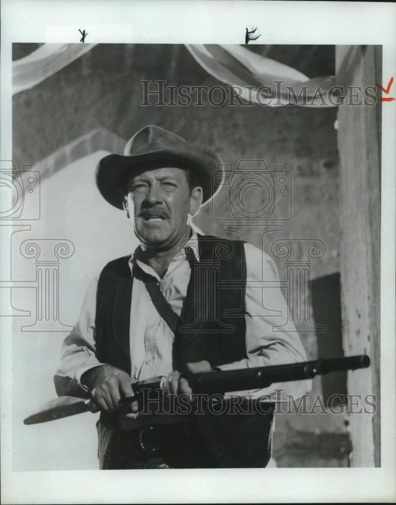 1987 Press Photo William Holden acts in "The Wild Bunch" - Historic Images