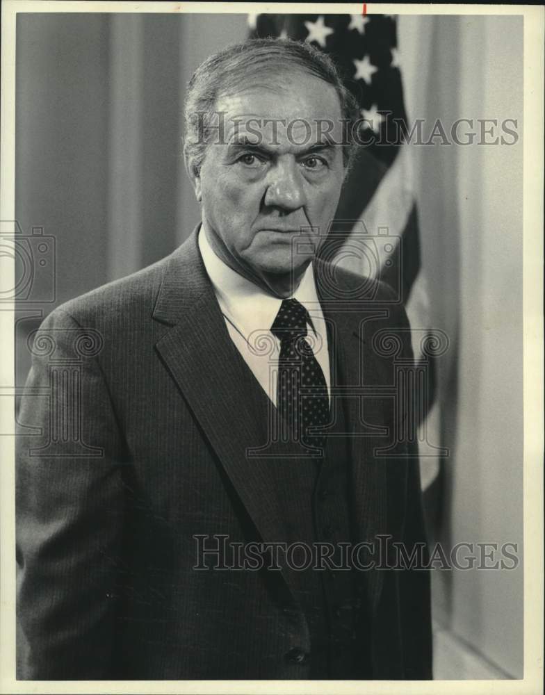 Press Photo Karl Malden stars in "With Intent to Kill" - Historic Images