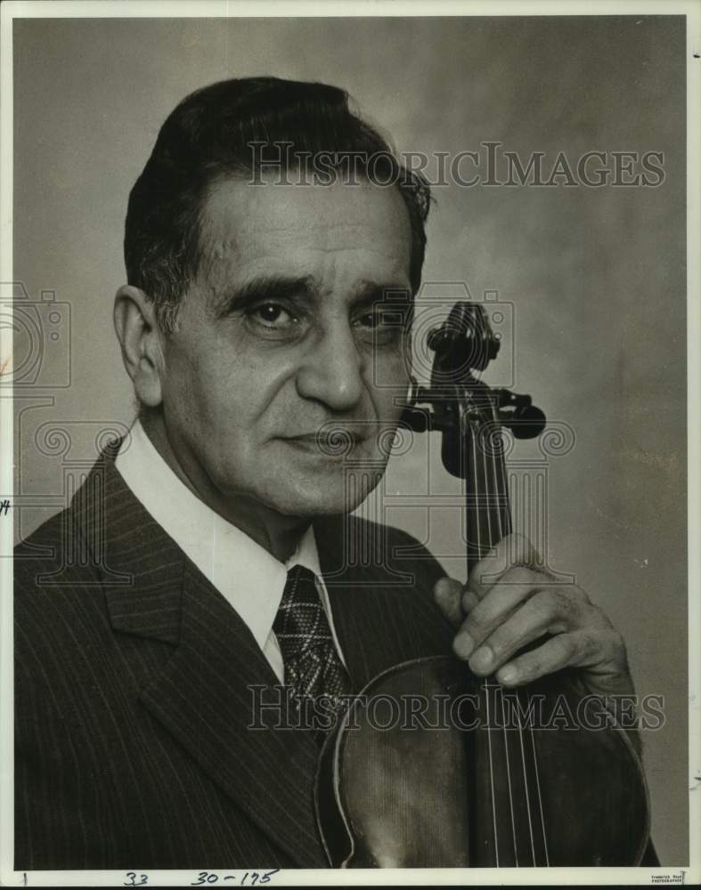 1980 Press Photo Violinist Sylvester Ionta of Syracuse Symphony - Historic Images