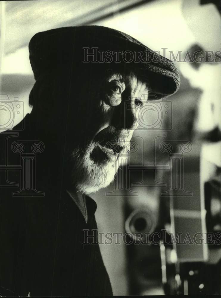 1981 Press Photo John Huston acts in &quot;Escape to Victory&quot; - Historic Images