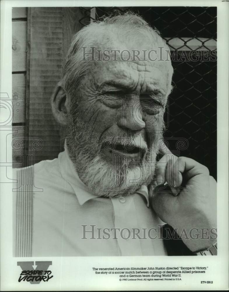 1980 Press Photo American filmmaker John Huston directs &quot;Escape to Victory&quot; - Historic Images