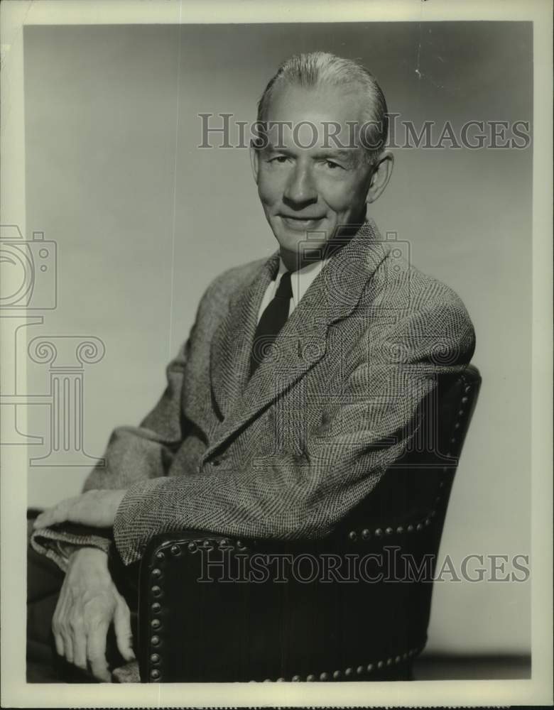 Press Photo Arthur Hughes Stars in "Just Plain Bill" on NBC Radio - Historic Images