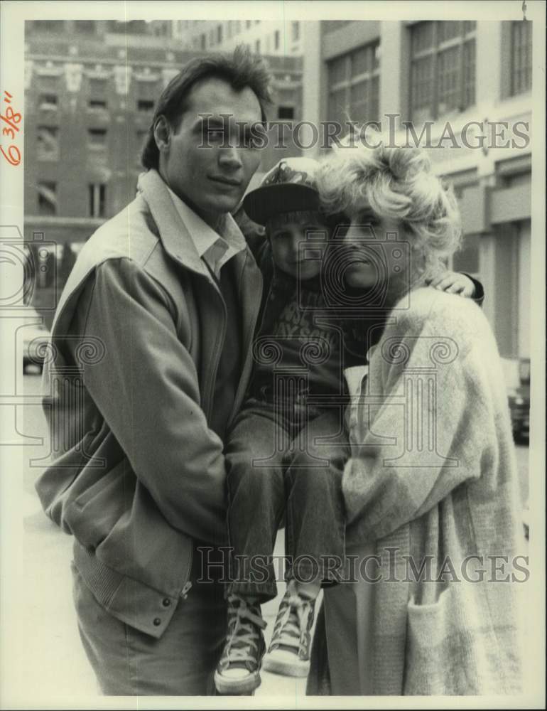 1987 Press Photo Jimmy Smits, Billy Sullivan, Judith Light, Dangerous Affection - Historic Images