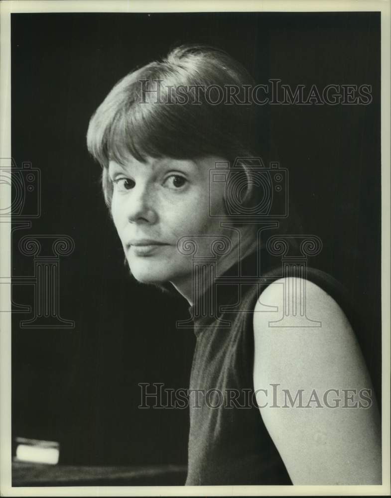 Press Photo Singer and actress Beverly Nelson - Historic Images