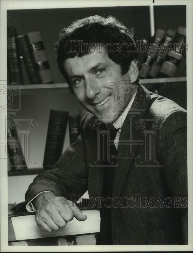 1974 Actor Barry Newman - Historic Images