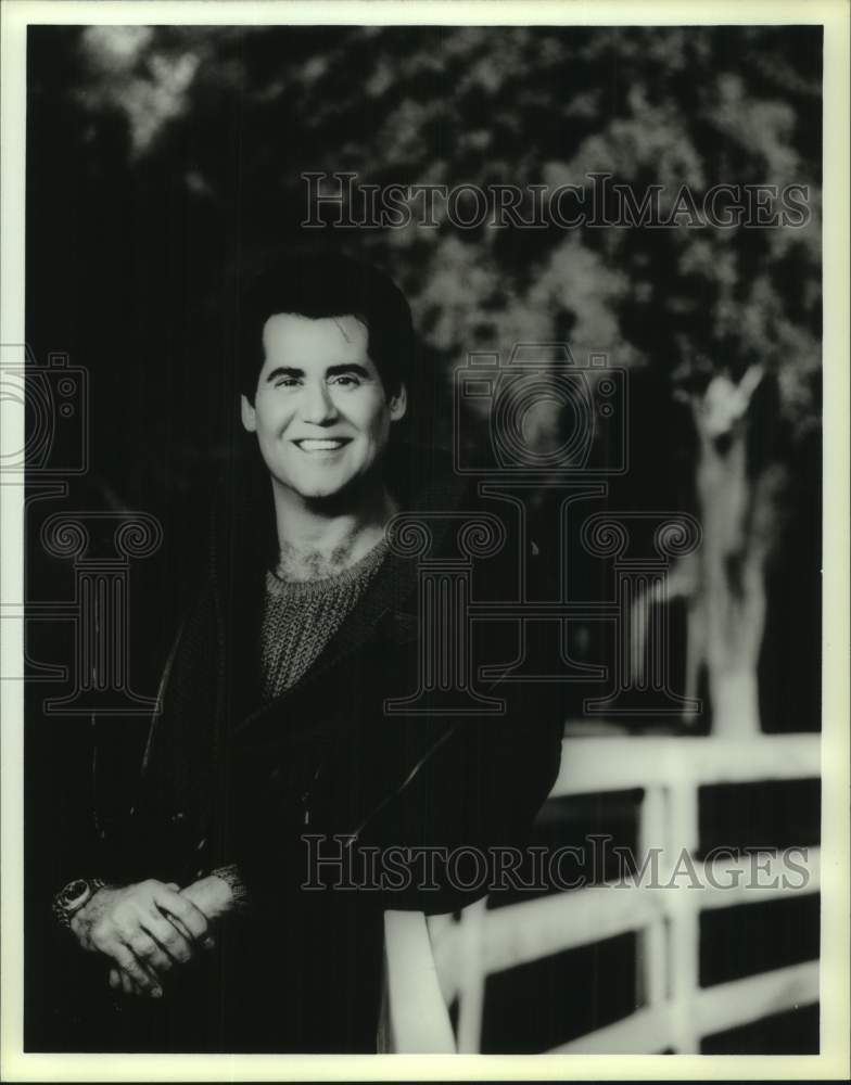 Press Photo Wayne Newton - Historic Images