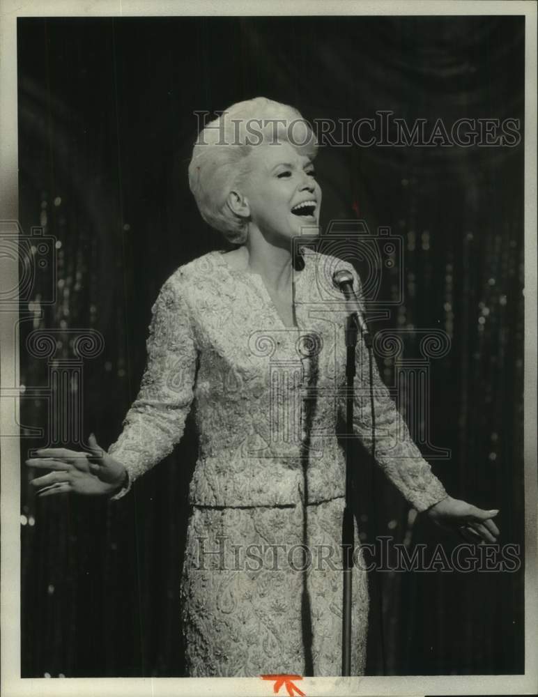 1966 Press Photo Jane Morgan in &quot;Hippodrome&quot; - Historic Images