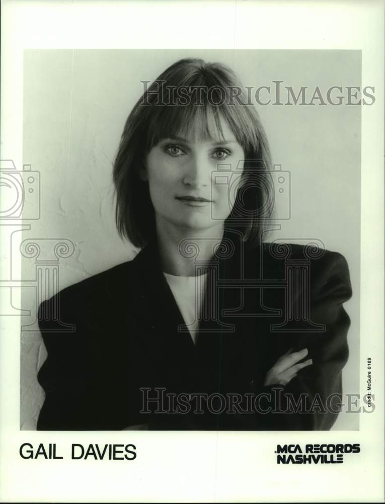 1989 Press Photo Country Singer/Songwriter Gail Davies - syp11093 - Historic Images