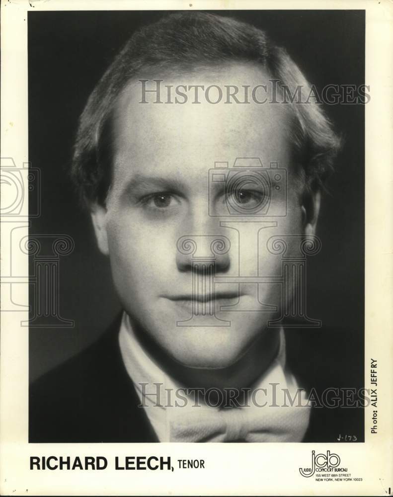 1988 Press Photo Tenor singer Richard Leech - syp14234- Historic Images