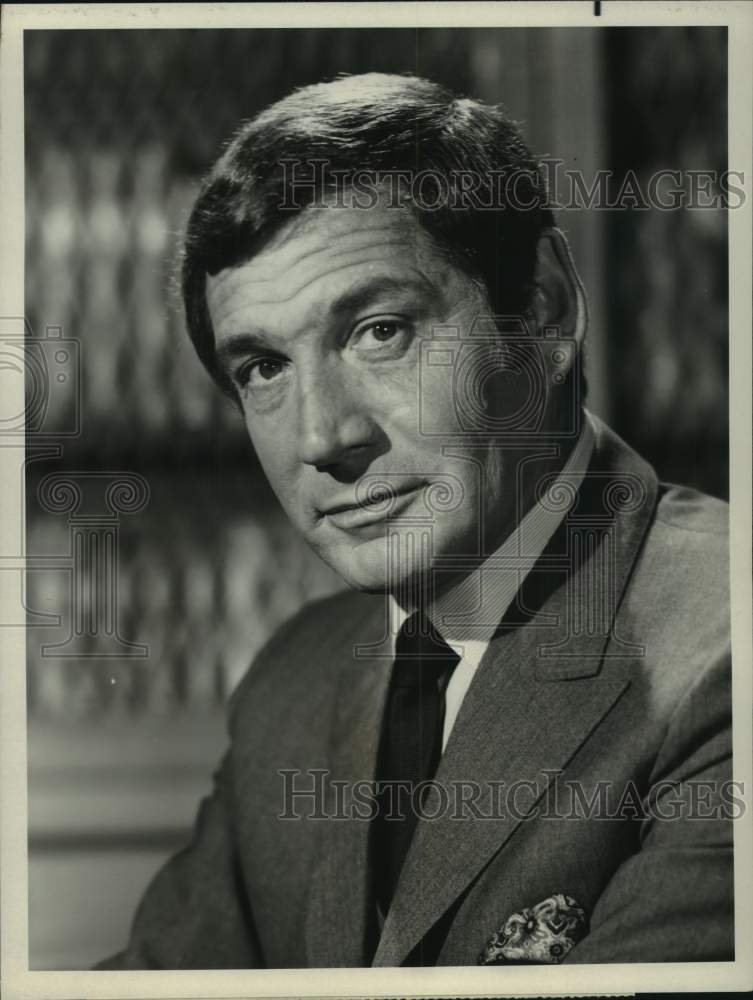 1978 Press Photo Gene Barry in "The Name of the Game" - syp14801 - Historic Images