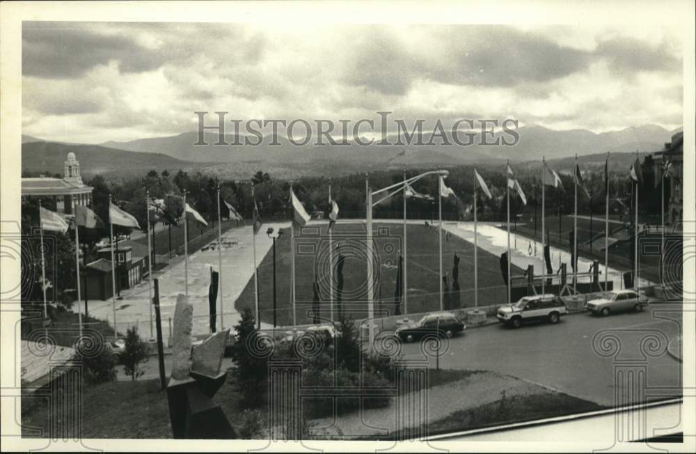 1984 Press Photo Olympic Center Speed Ice Skating Oval at Lake Placid - Historic Images