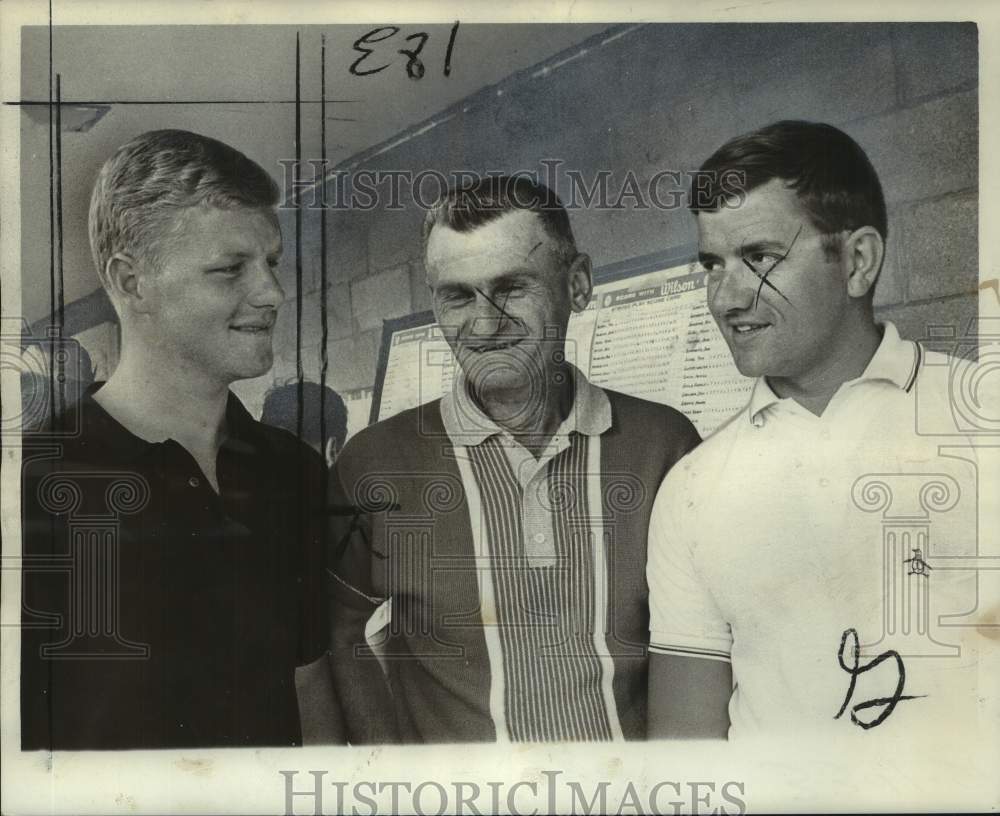 1966 Press Photo Wink Jamieson, Frank Osetek, Bob Banazek Lead Golf Tournament- Historic Images