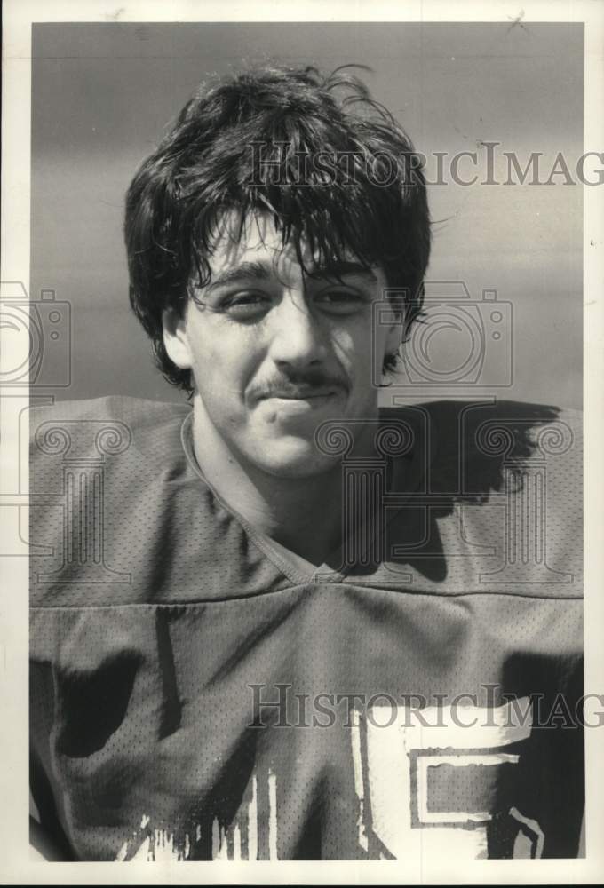 1986 Press Photo Mark Decker, VVS football player, New York - sys05787- Historic Images