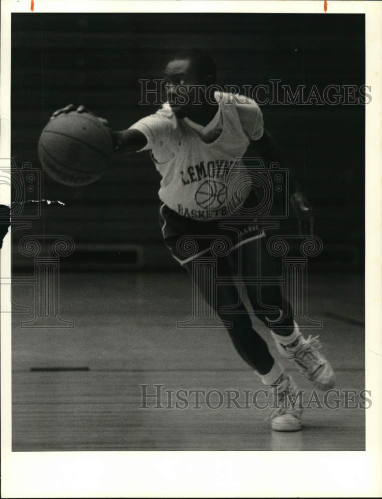 1987 Press Photo Russell Barnes, LeMoyne Basketball Player - sys05870- Historic Images