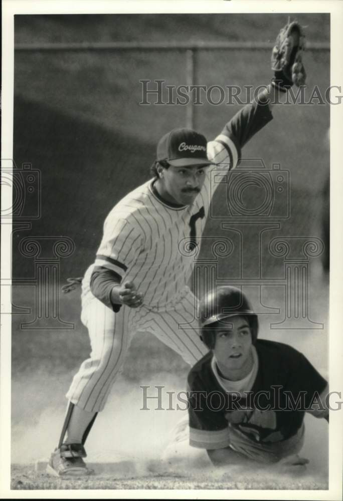 1990 Press Photo Corcoran vs Cortland baseball, New York - sys06295 - Historic Images