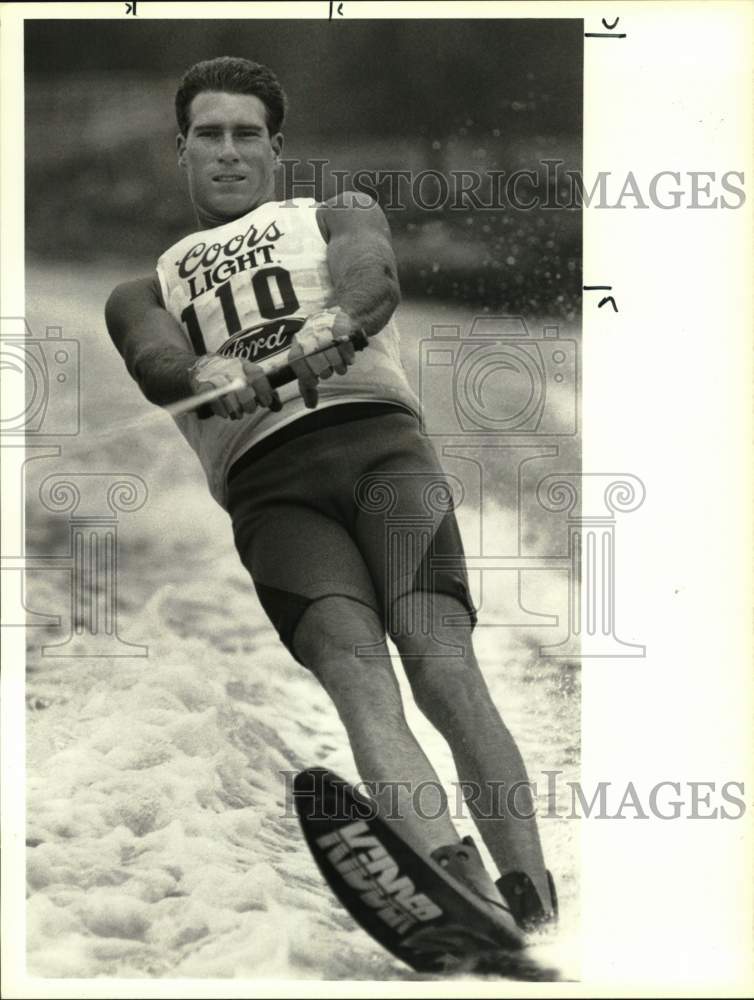 1988 Press Photo Pro Water Skier Carl Roerge on Onondaga Lake for Ski Contest - Historic Images