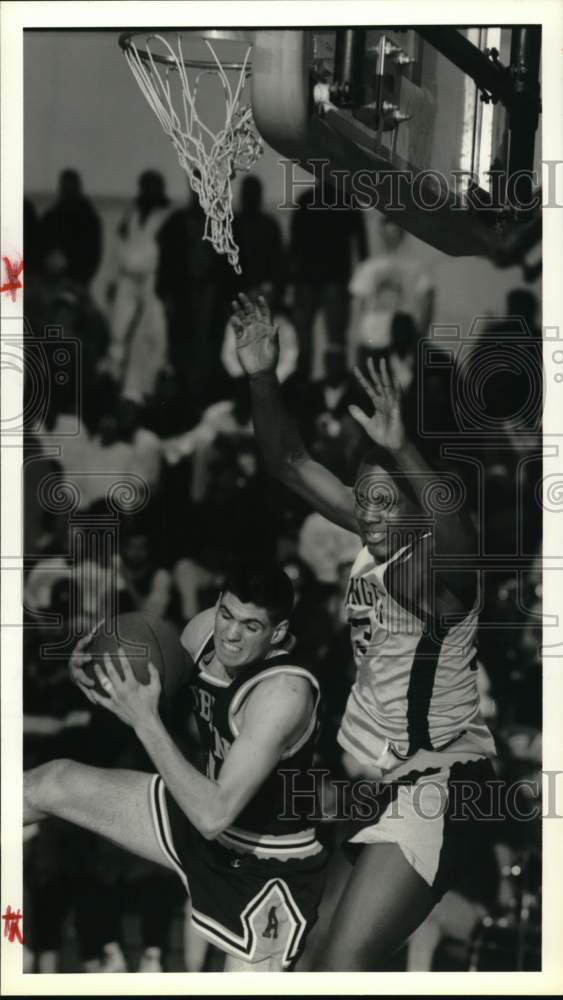 1991 Press Photo Auburn Basketball Player Jeff Spinelli and Deurice Harris - Historic Images