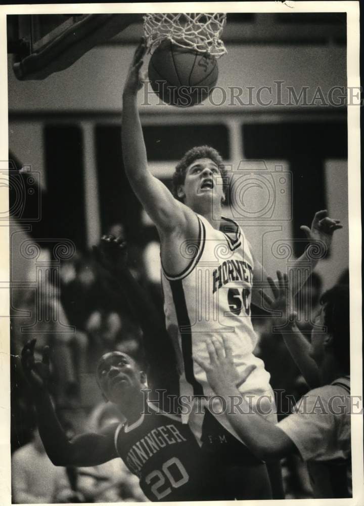 1987 Press Photo Brian DeMonte and Steve Cannon in Henninger Basketball Game - Historic Images