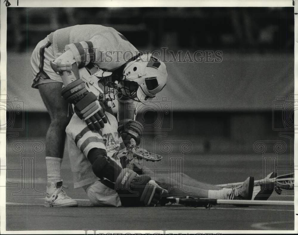Press Photo Syracuse U lacrosse attacker Gordie Mapes & teammate Tom Nelson - Historic Images