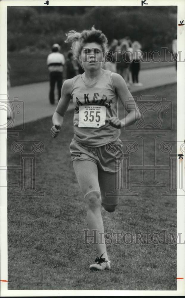 1990 Press Photo Skaneateles Cross Country runner Christina Rolleri wins NY race- Historic Images