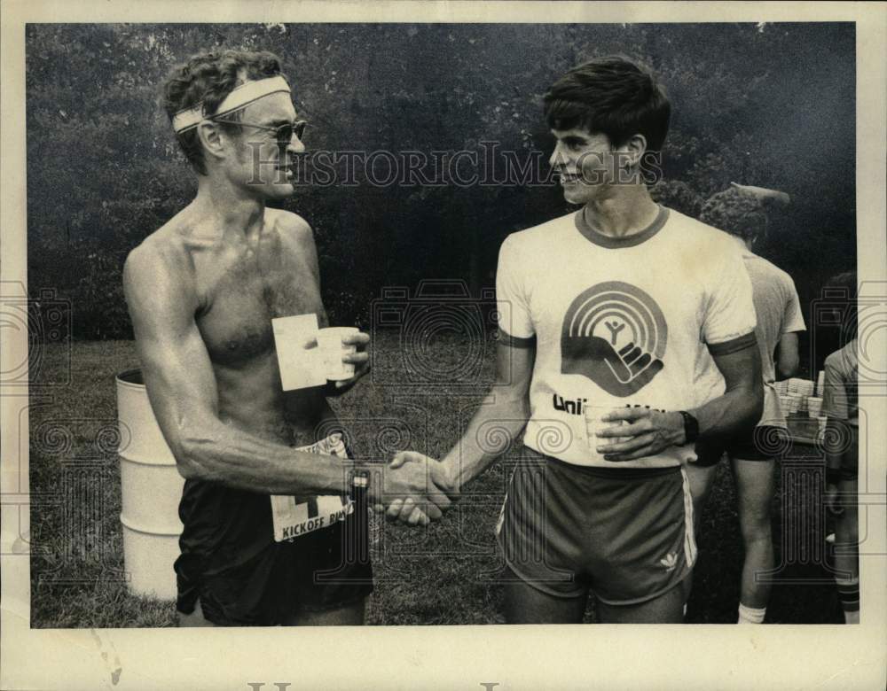 1979 Press Photo Runners Don Paige and Bruce Fredrikson at United Way Race- Historic Images