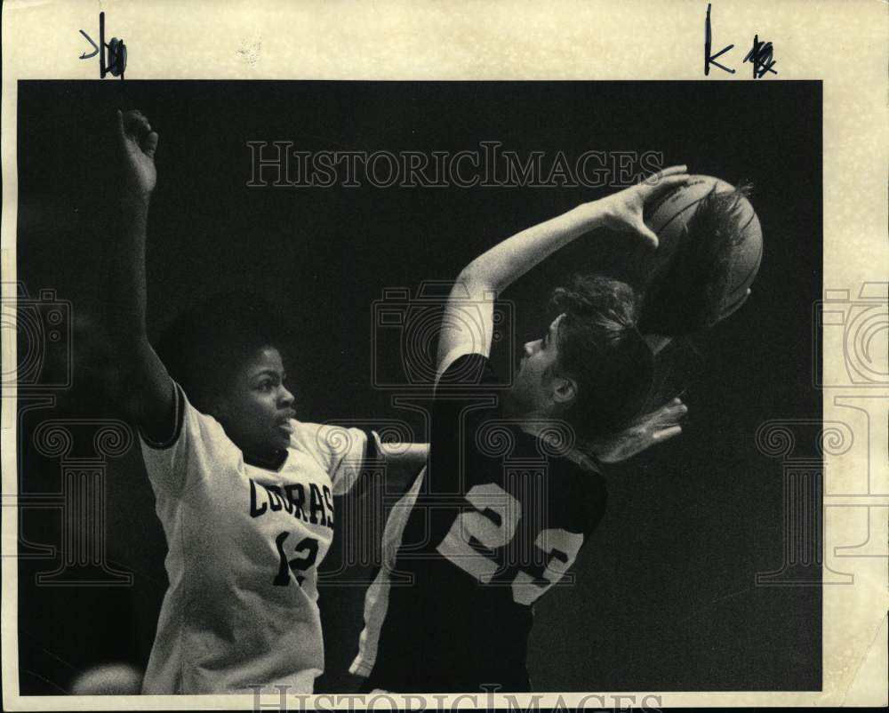 Press Photo Nicole Woodall, Bishop Grimes Women&#39;s Basketball Player at Game - Historic Images