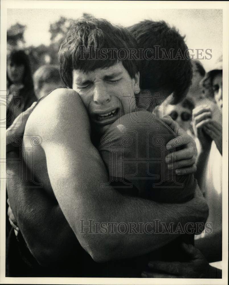 1988 Press Photo Northeastern Varsity Team Crew Members at IRA Regatta- Historic Images