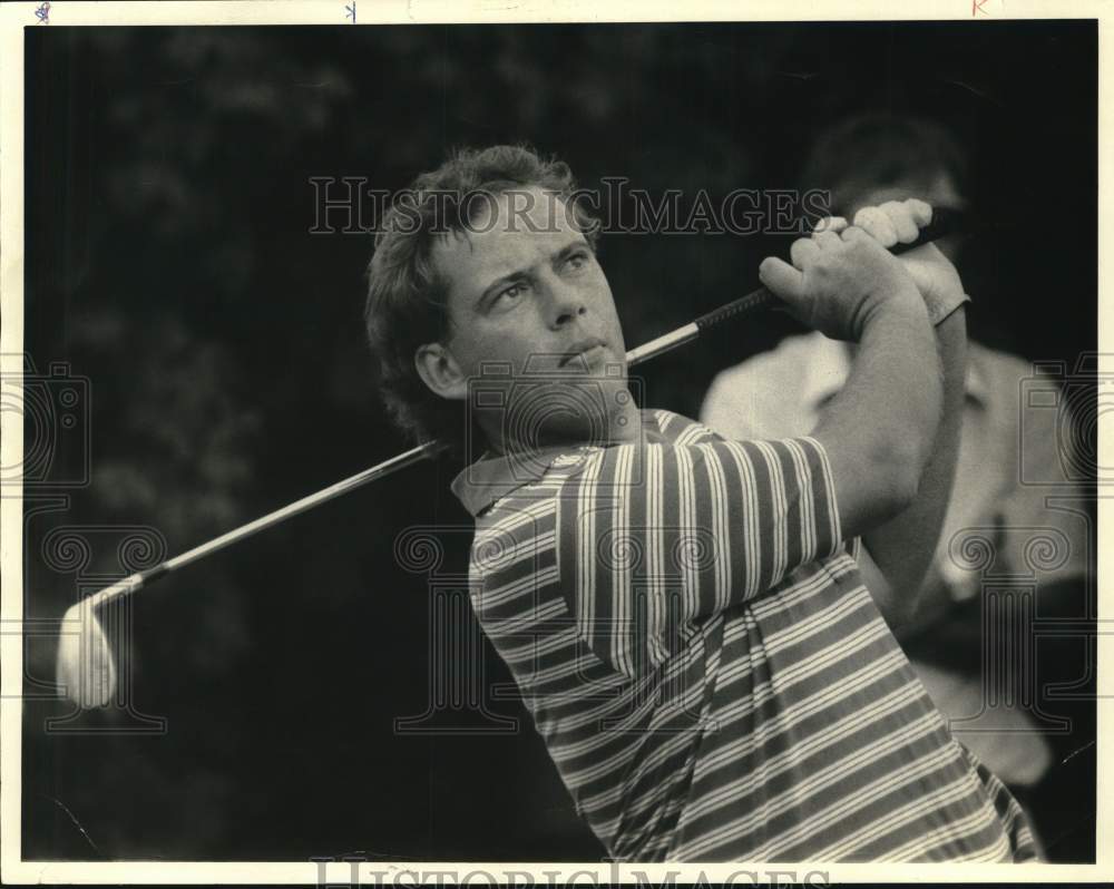1985 Press Photo Joey Sindelar Plays at Skaneateles Country Club- Historic Images