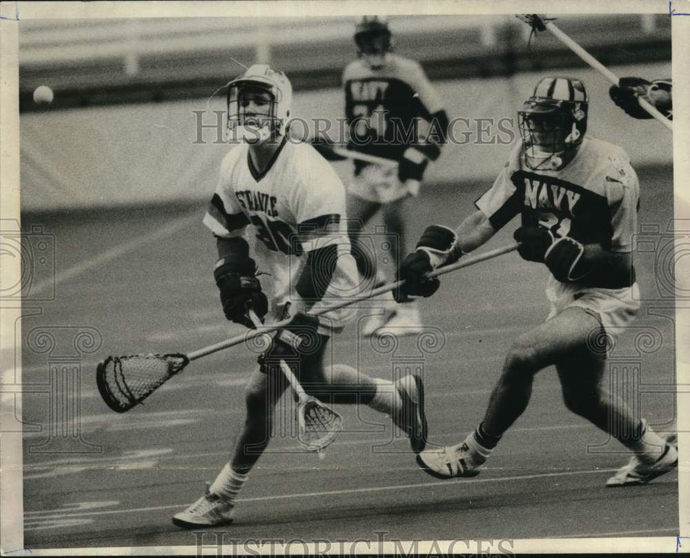 1983 Press Photo Syracuse University and Navy Lacrosse Players at Game - Historic Images