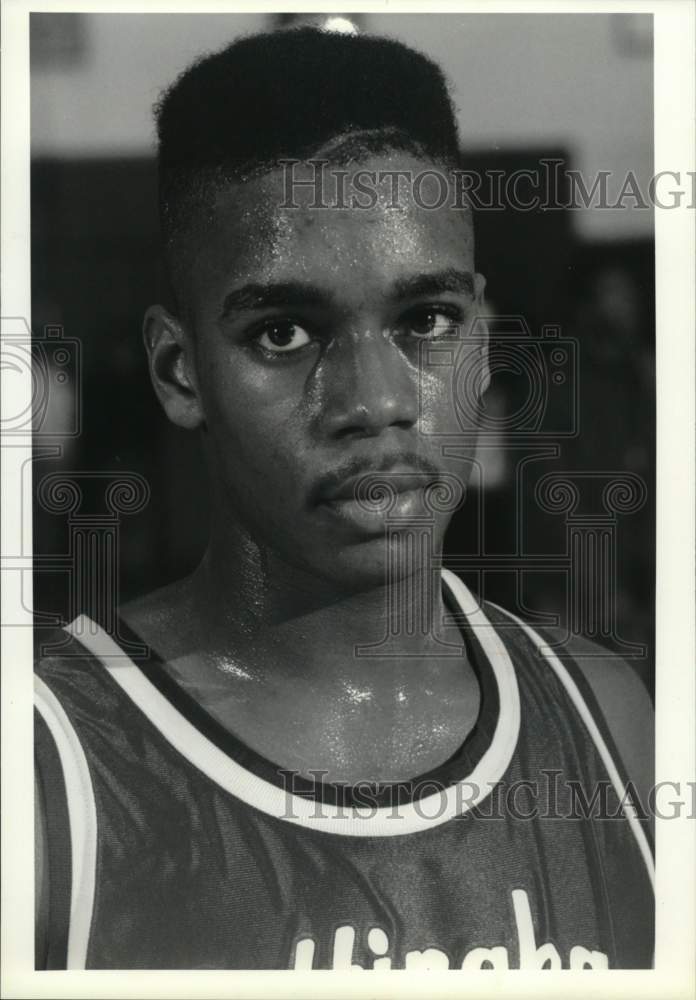 1990 Press Photo Darvin Lovette, Nottingham Basketball Player - Historic Images
