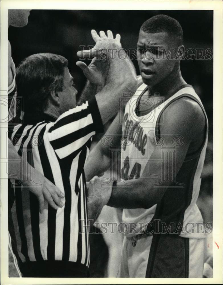 1990 Press Photo Derrick Coleman of Syracuse University Basketball Team - Historic Images
