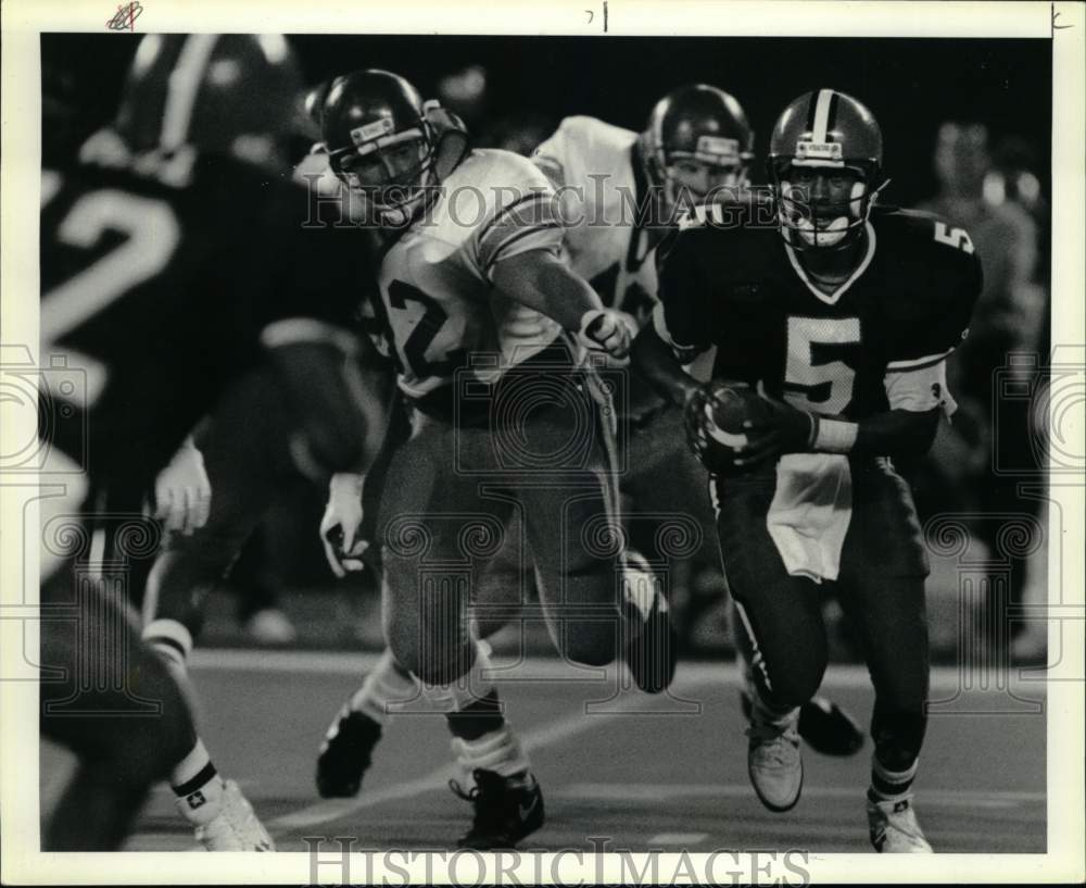 1990 Press Photo Syracuse University Football Player Marvin Graves against USC - Historic Images