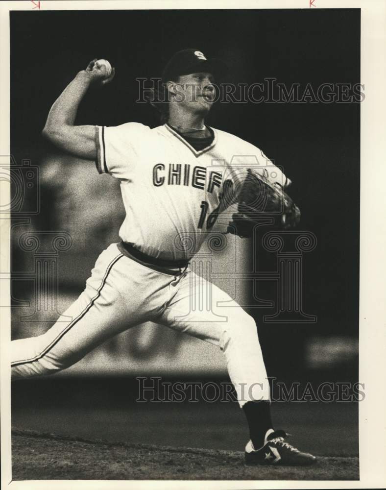 1988 Press Photo Todd Stottlemyre of Syracuse Chiefs Baseball pitcher - Historic Images