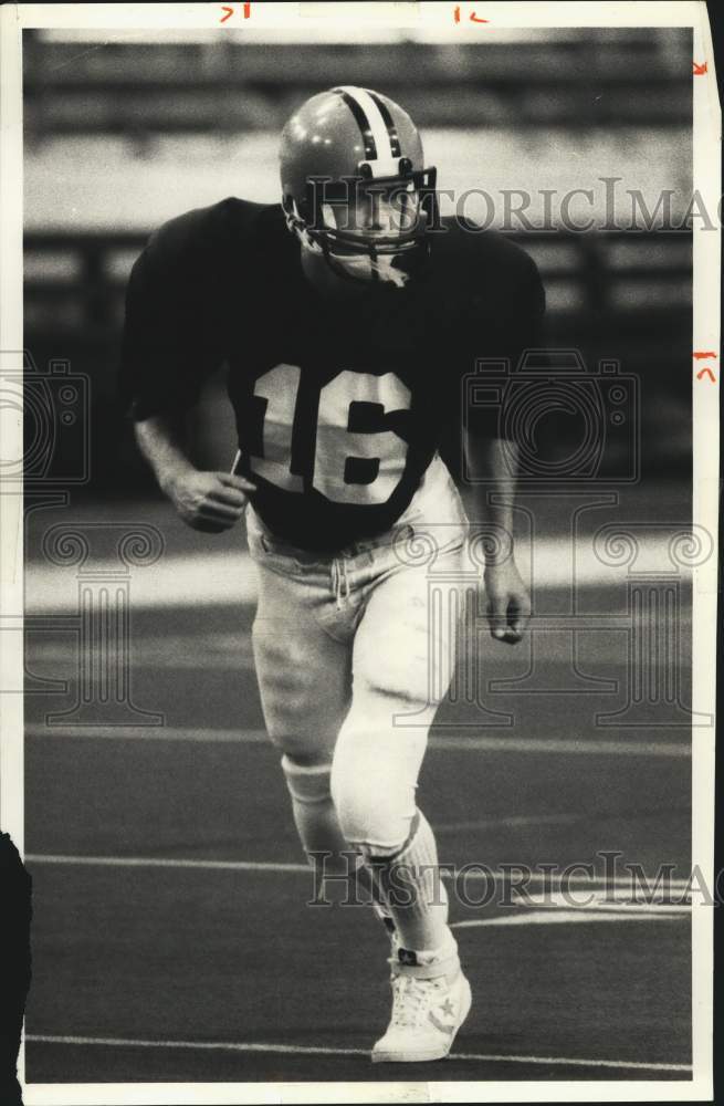 1984 Press Photo Football Star Scott Schwedes- Historic Images