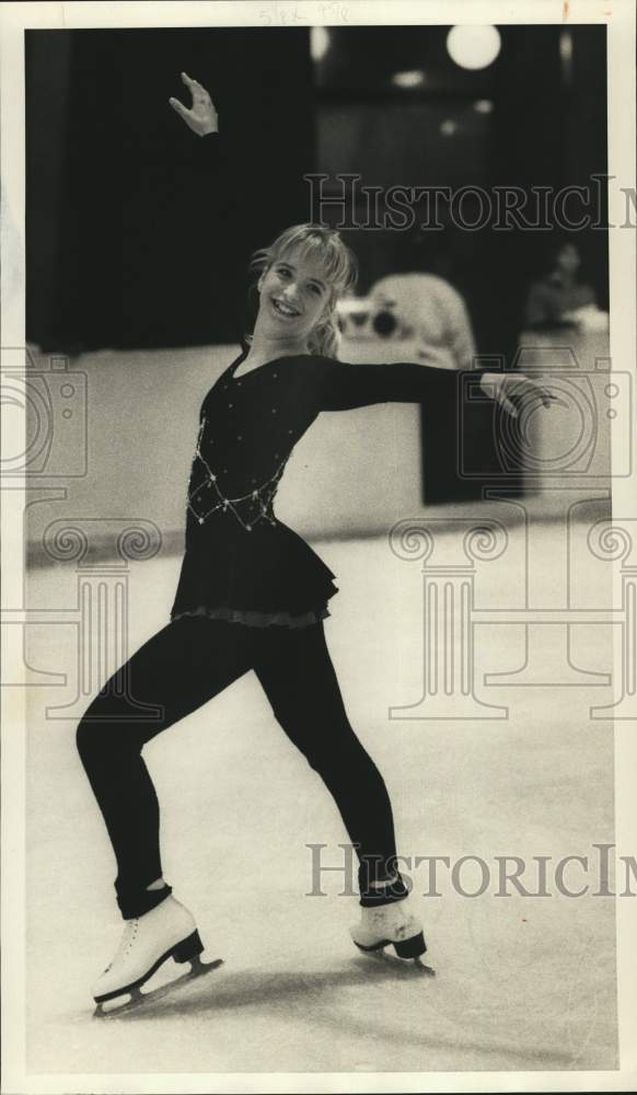 1986 Press Photo Ice Skater Cheryl Demrowski- Historic Images