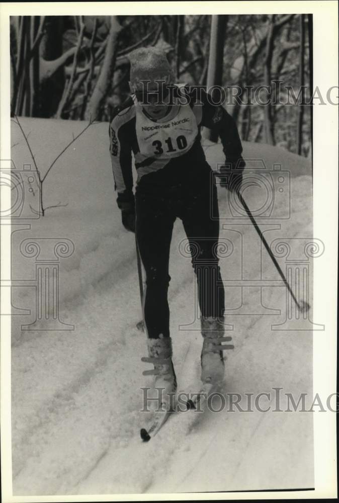 1989 Press Photo Kenith N. Fisher in Tug Hill Tourathon Cross Country Ski Race - Historic Images