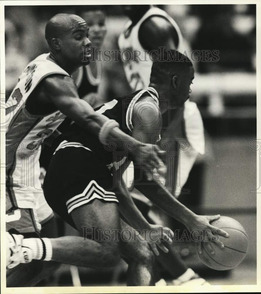 1989 Press Photo Syracuse University vs. Towson State Basketball, Carrier Dome- Historic Images