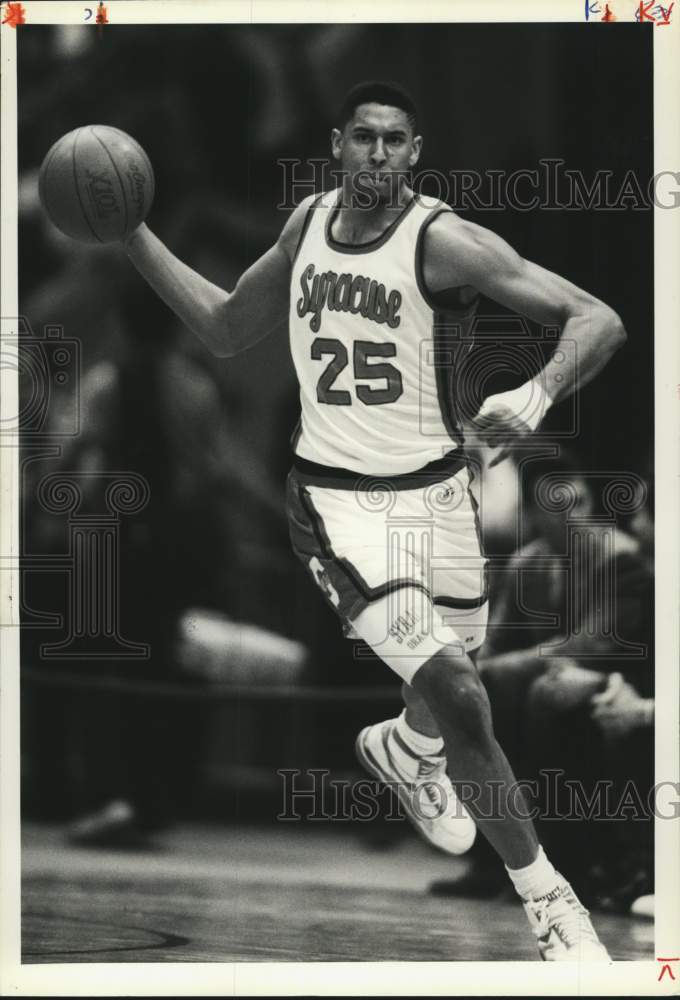 1989 Press Photo LeRon Ellis, Syracuse Basketball Player at Cornell Game- Historic Images