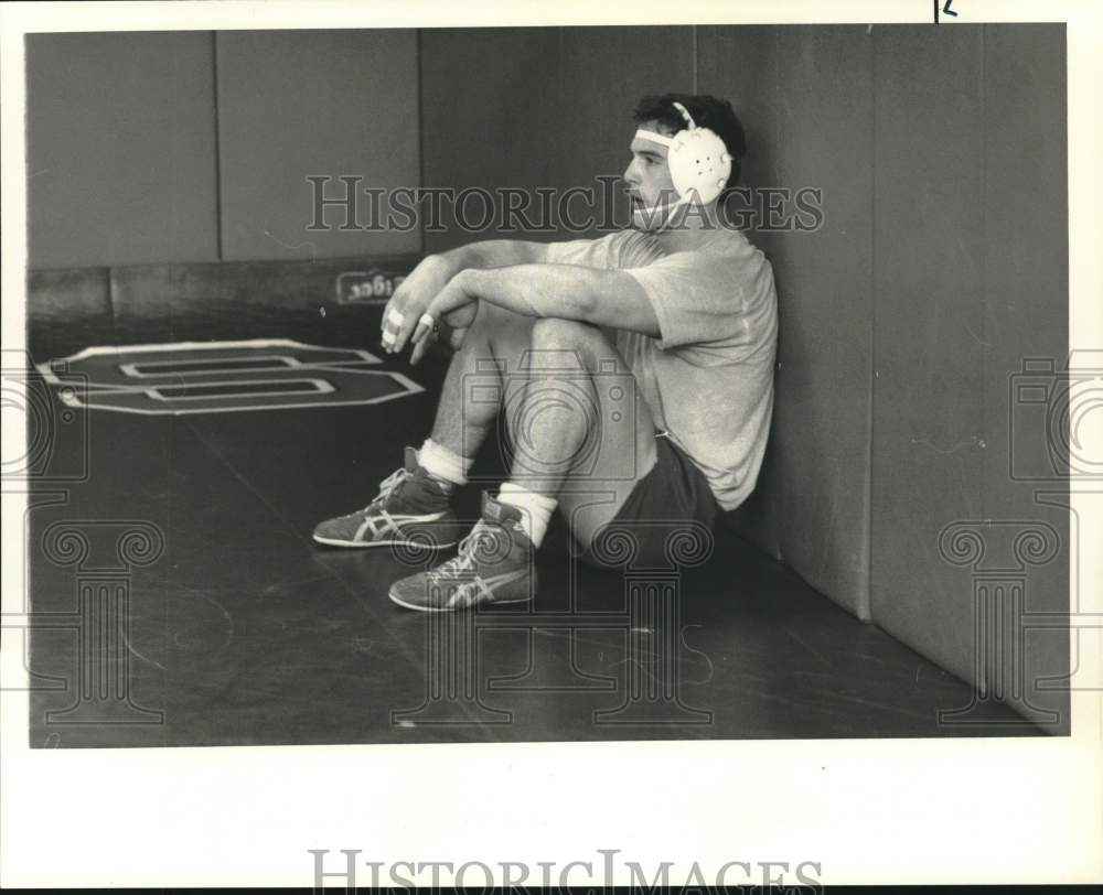 Press Photo Leland Rogers, Wrestler for Syracuse University - Historic Images